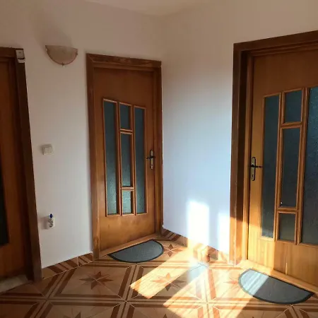 Vila Omi